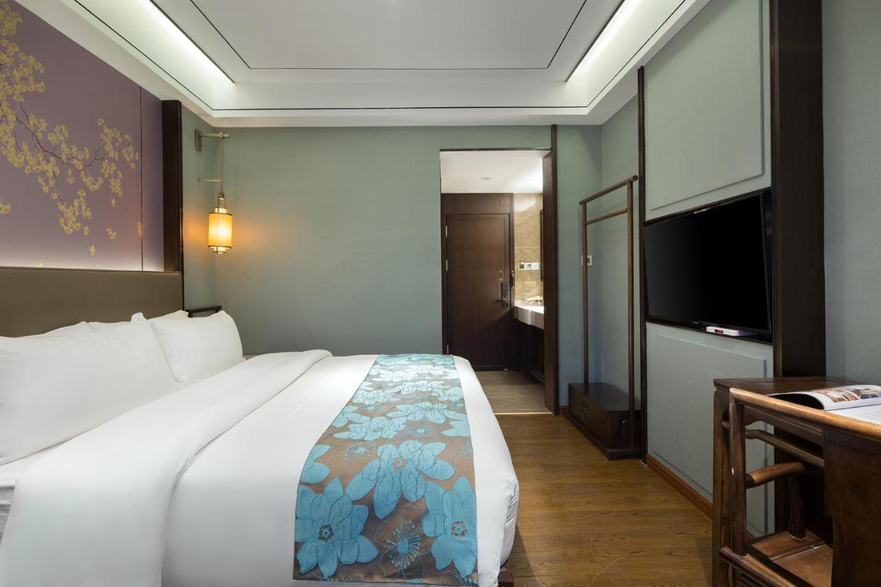 Morninginn, Phoenix Ancient City Tuojiang Fenghuang Exterior photo