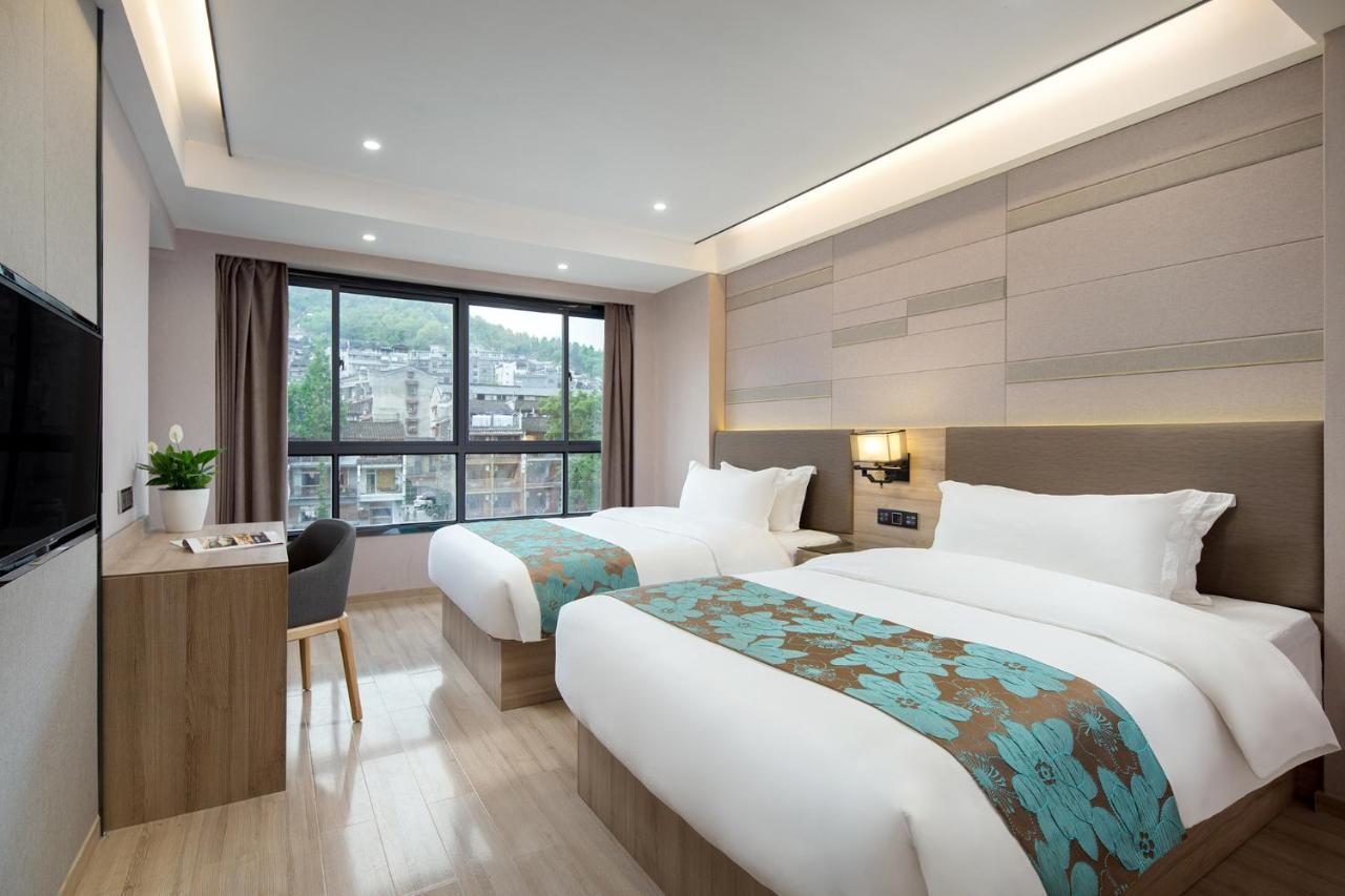 Morninginn, Phoenix Ancient City Tuojiang Fenghuang Exterior photo